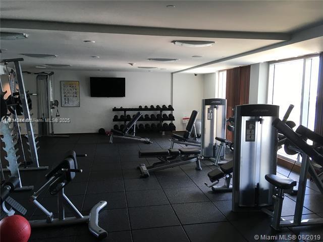335 S Biscayne Blvd #2404, Miami FL 33131
