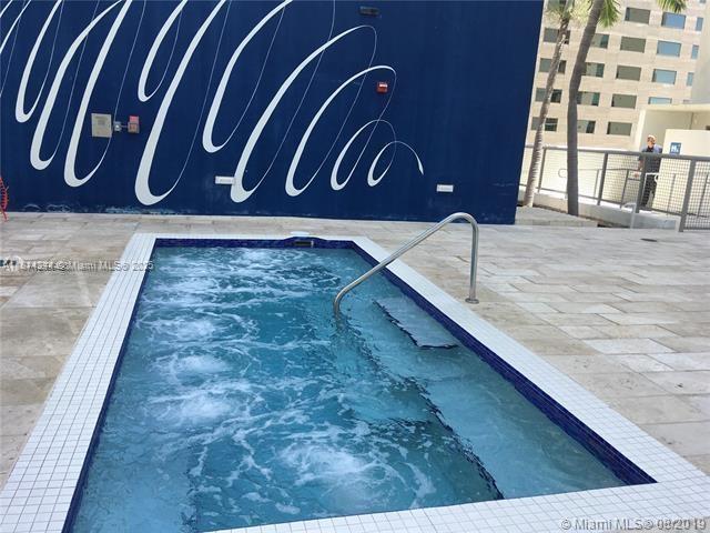 335 S Biscayne Blvd #2404, Miami FL 33131