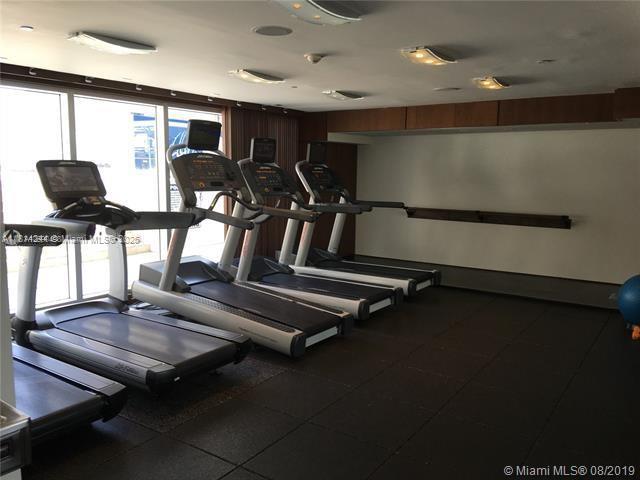 335 S Biscayne Blvd #2404, Miami FL 33131
