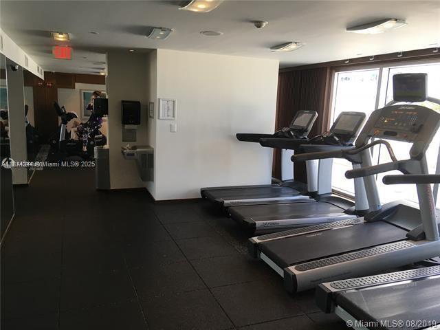 335 S Biscayne Blvd #2404, Miami FL 33131