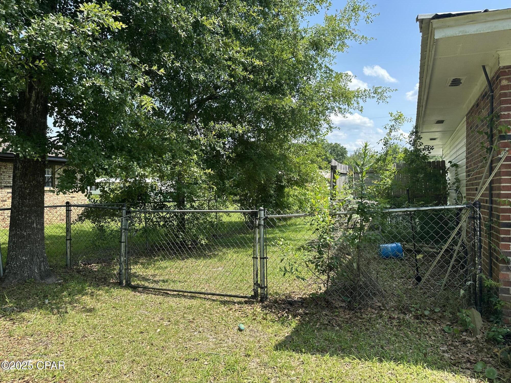 2586 Mckinnon Street, Cottondale, Florida image 18