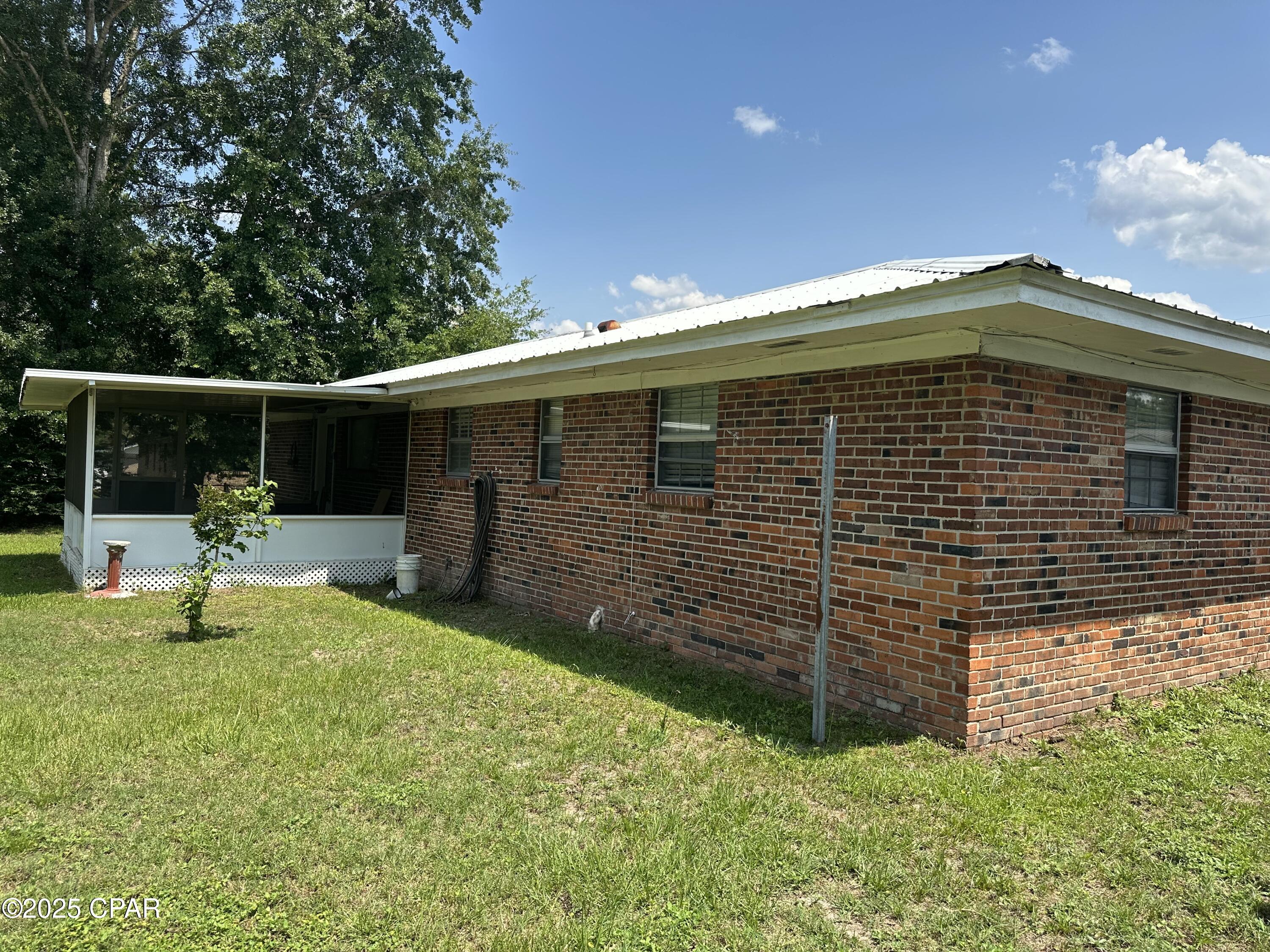 2586 Mckinnon Street, Cottondale, Florida image 20