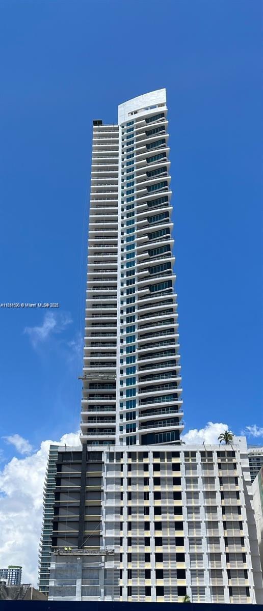 60 SW 13th St #1719, Miami FL 33130
