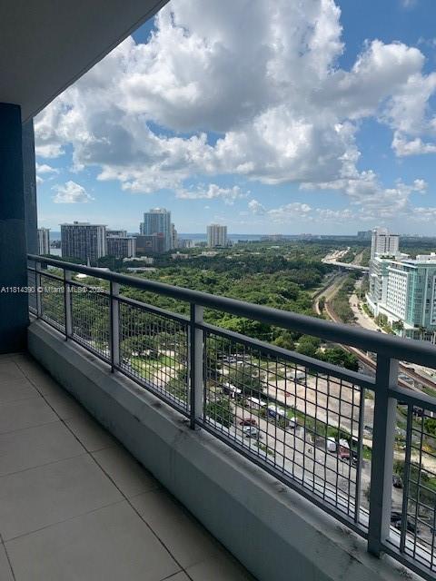 60 SW 13th St #1719, Miami FL 33130