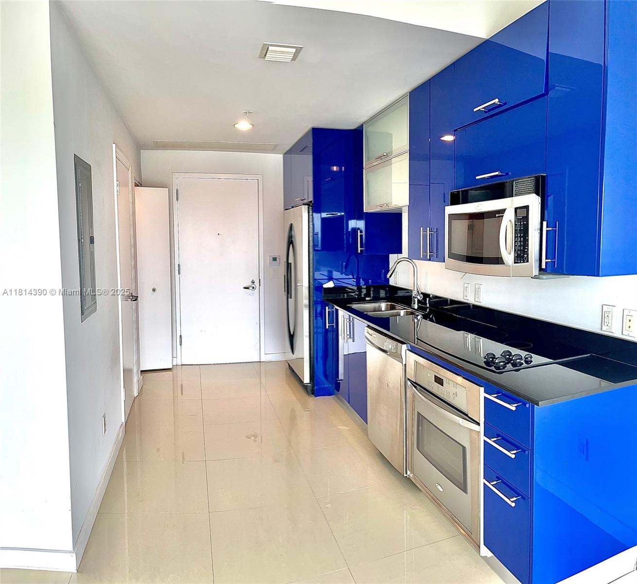 60 SW 13th St #1719, Miami FL 33130