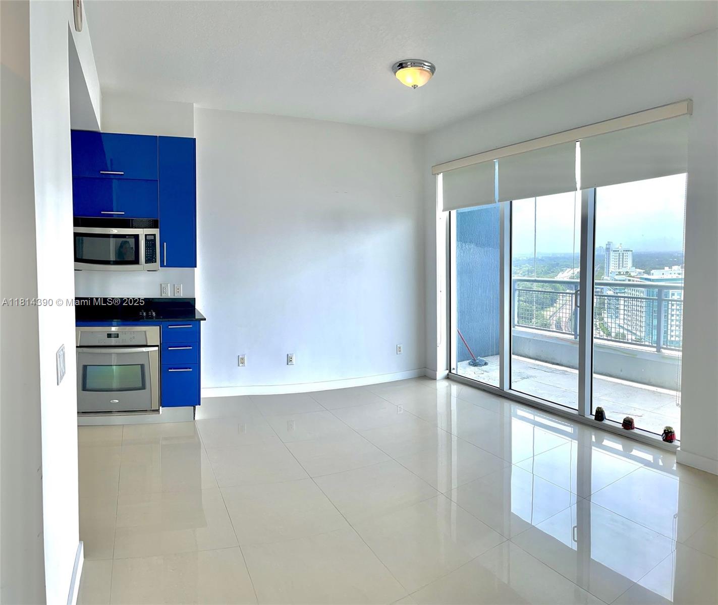 60 SW 13th St #1719, Miami FL 33130