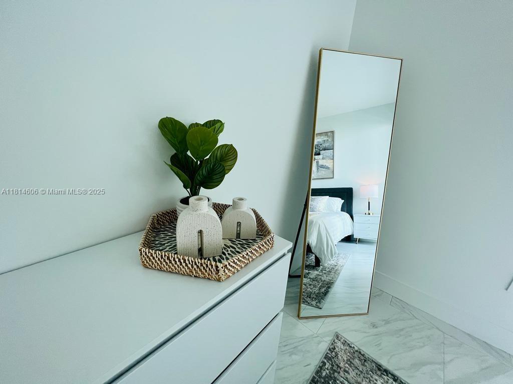 951 W Brickell Ave #607, Miami FL 33131