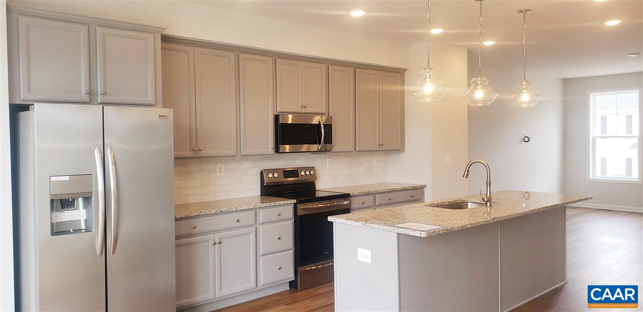 3548 Grand Forks Blvd