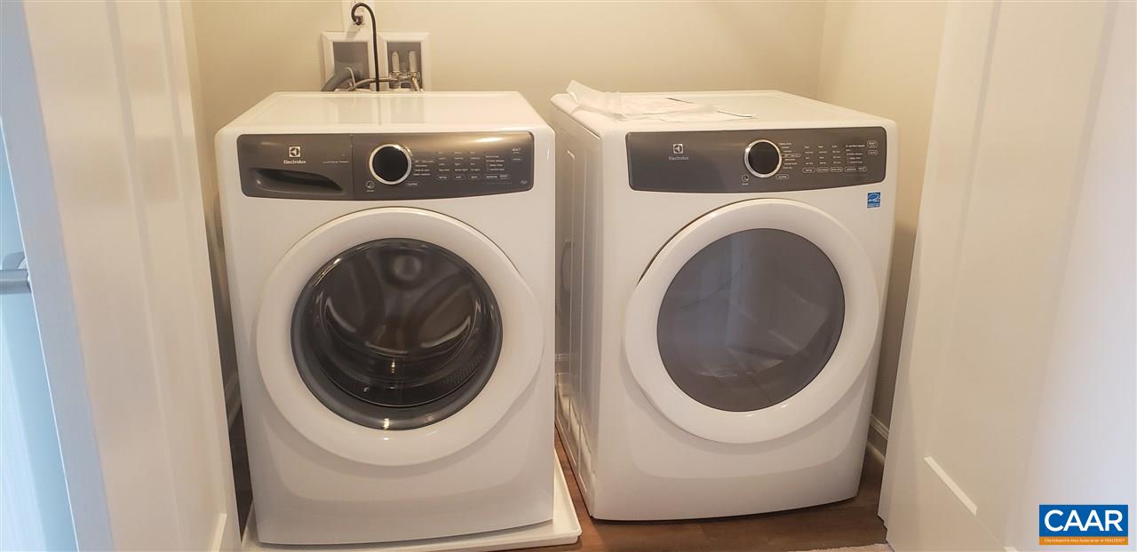 3548 Grand Forks Blvd