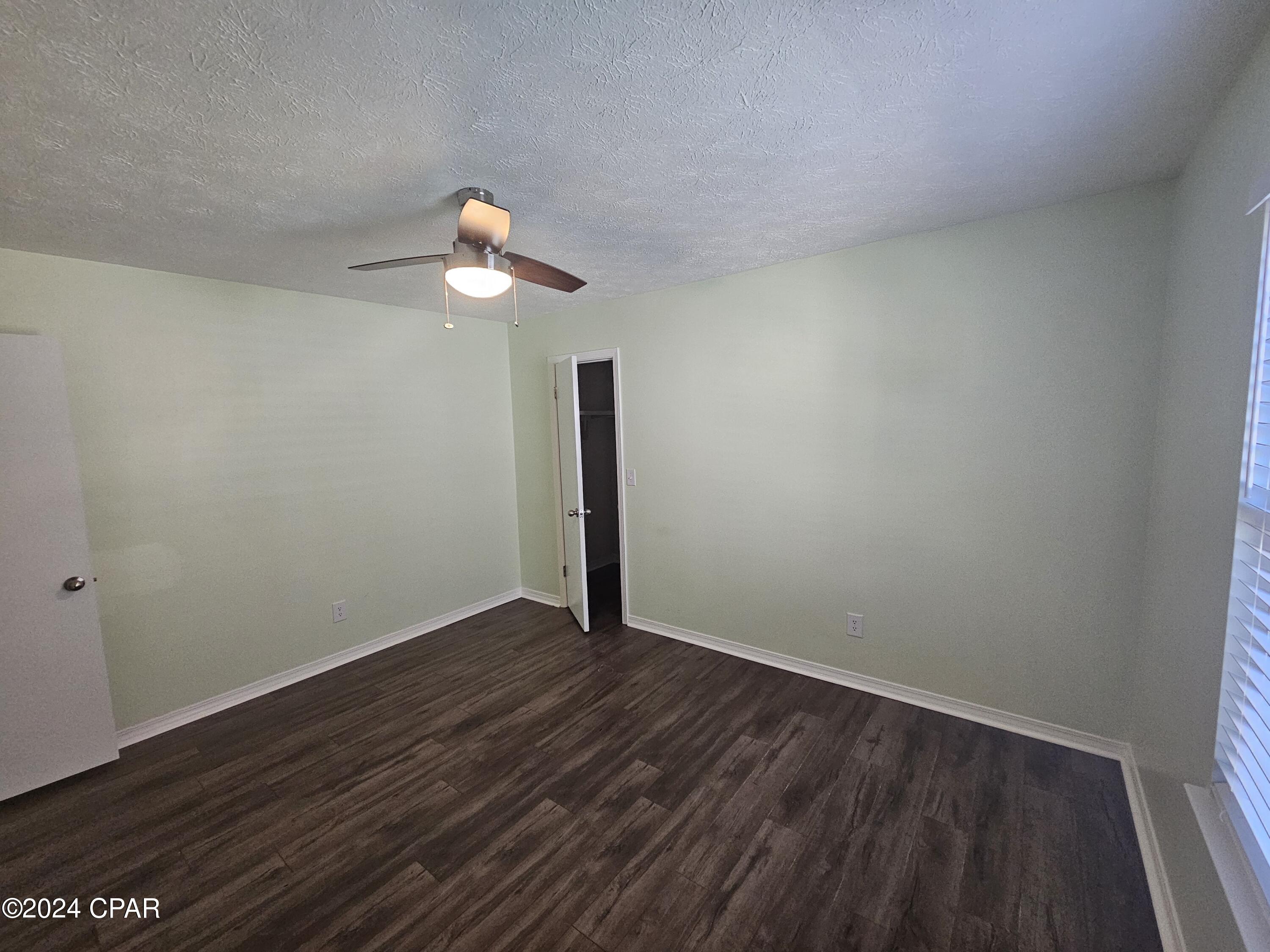 Image 10 For 5100 Hickory Street