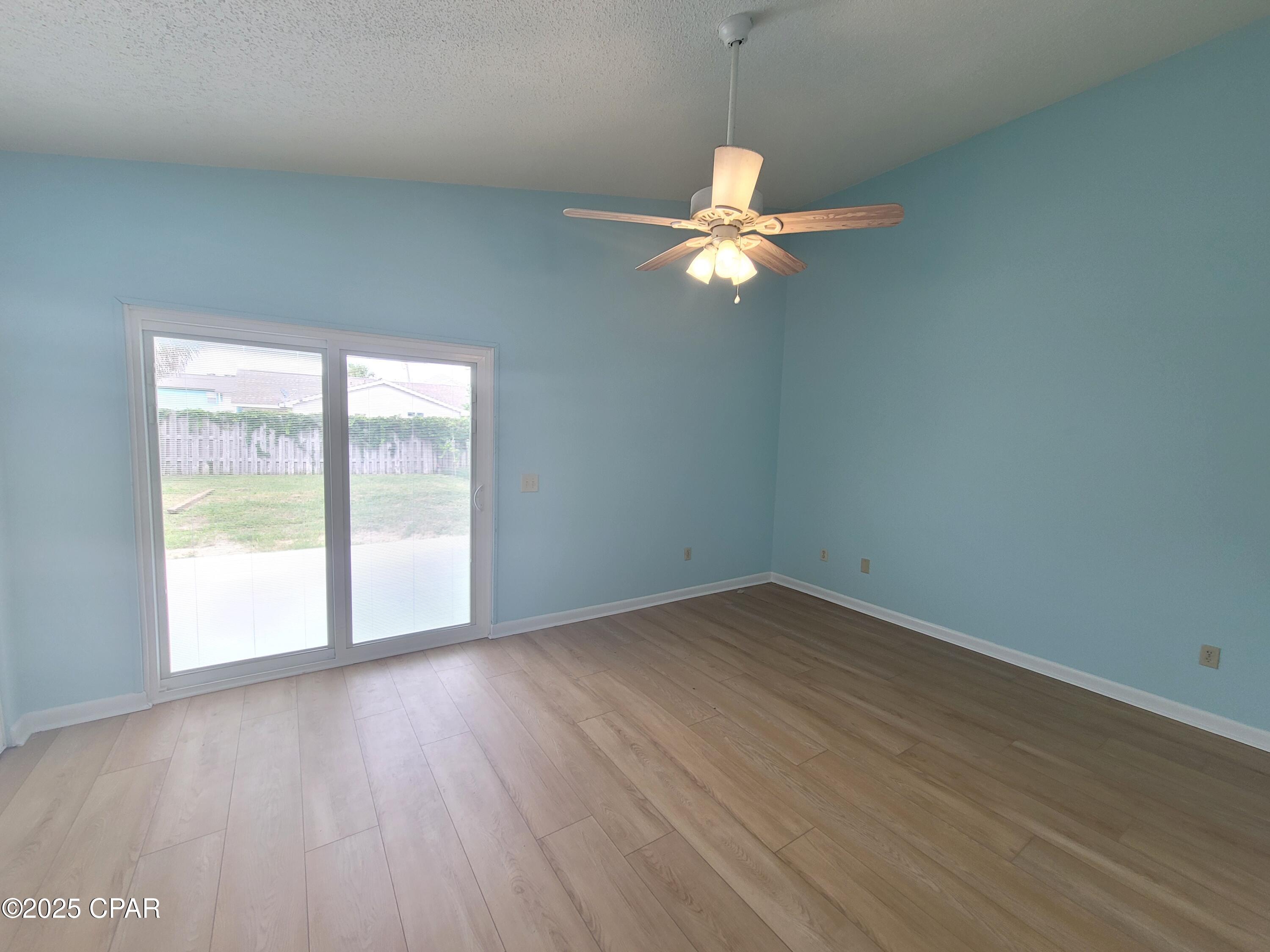 Image 11 For 5500 Sunset Avenue B