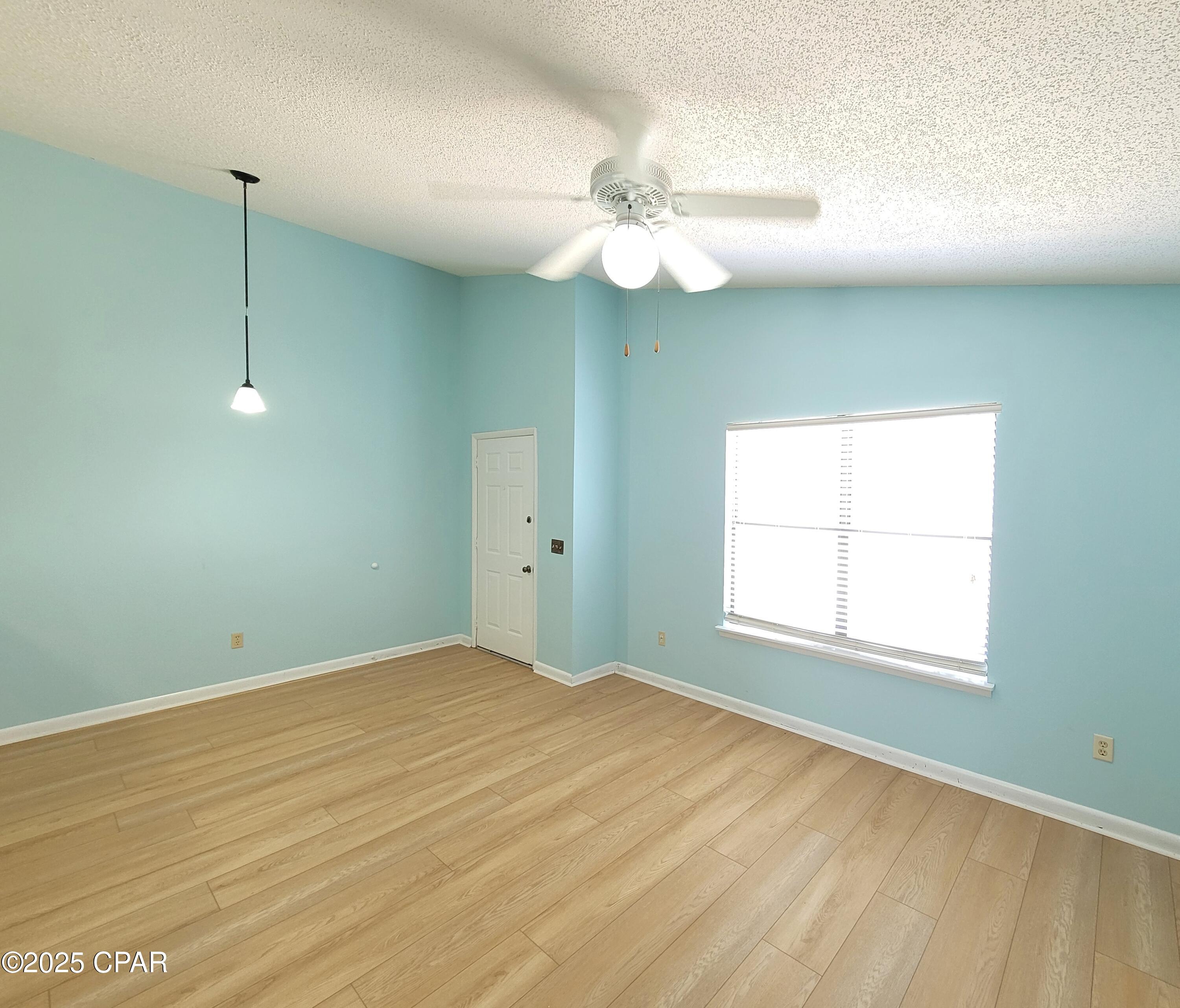 Image 3 For 5500 Sunset Avenue B