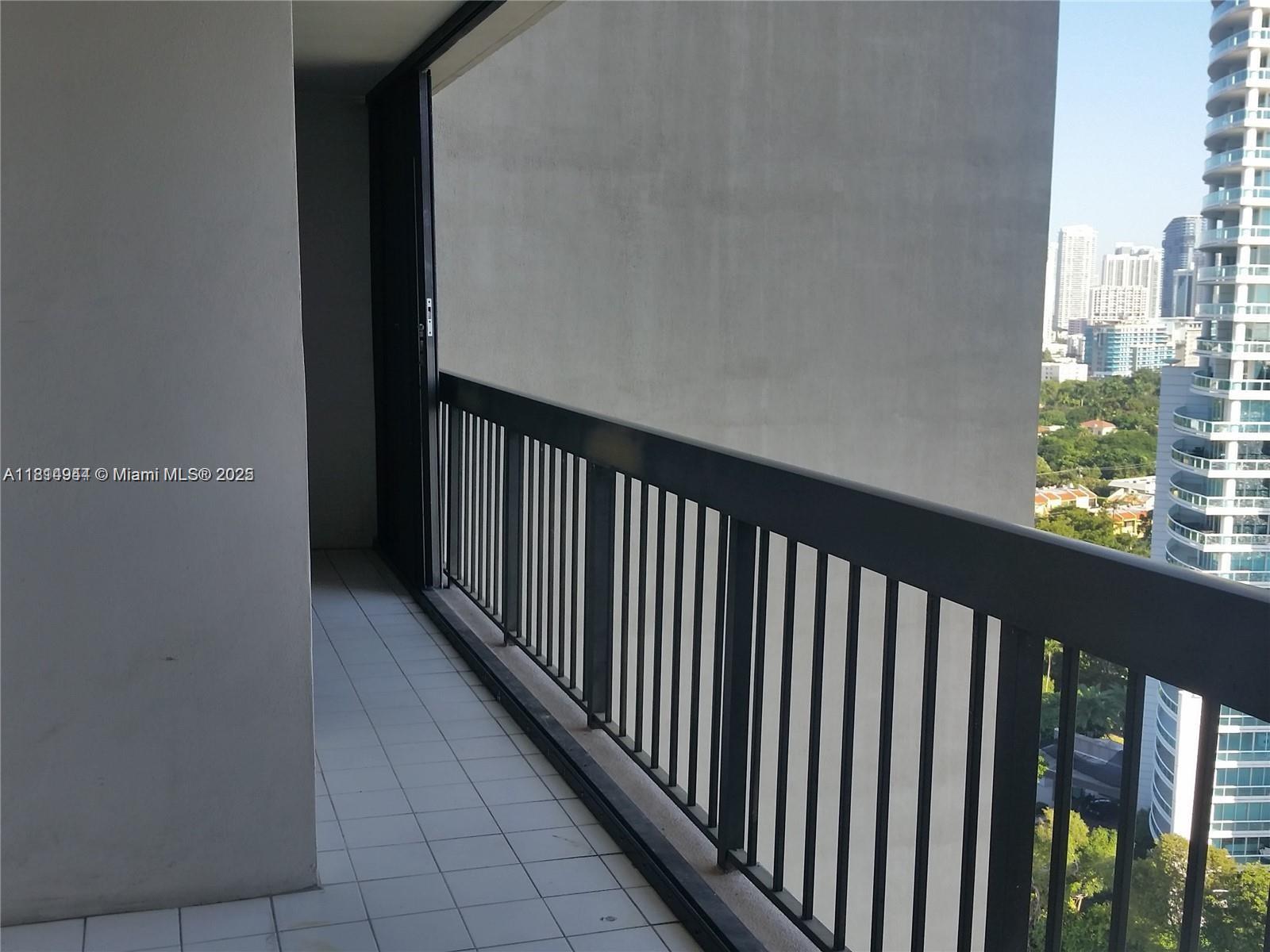 2333 Brickell Ave #615, Miami FL 33129