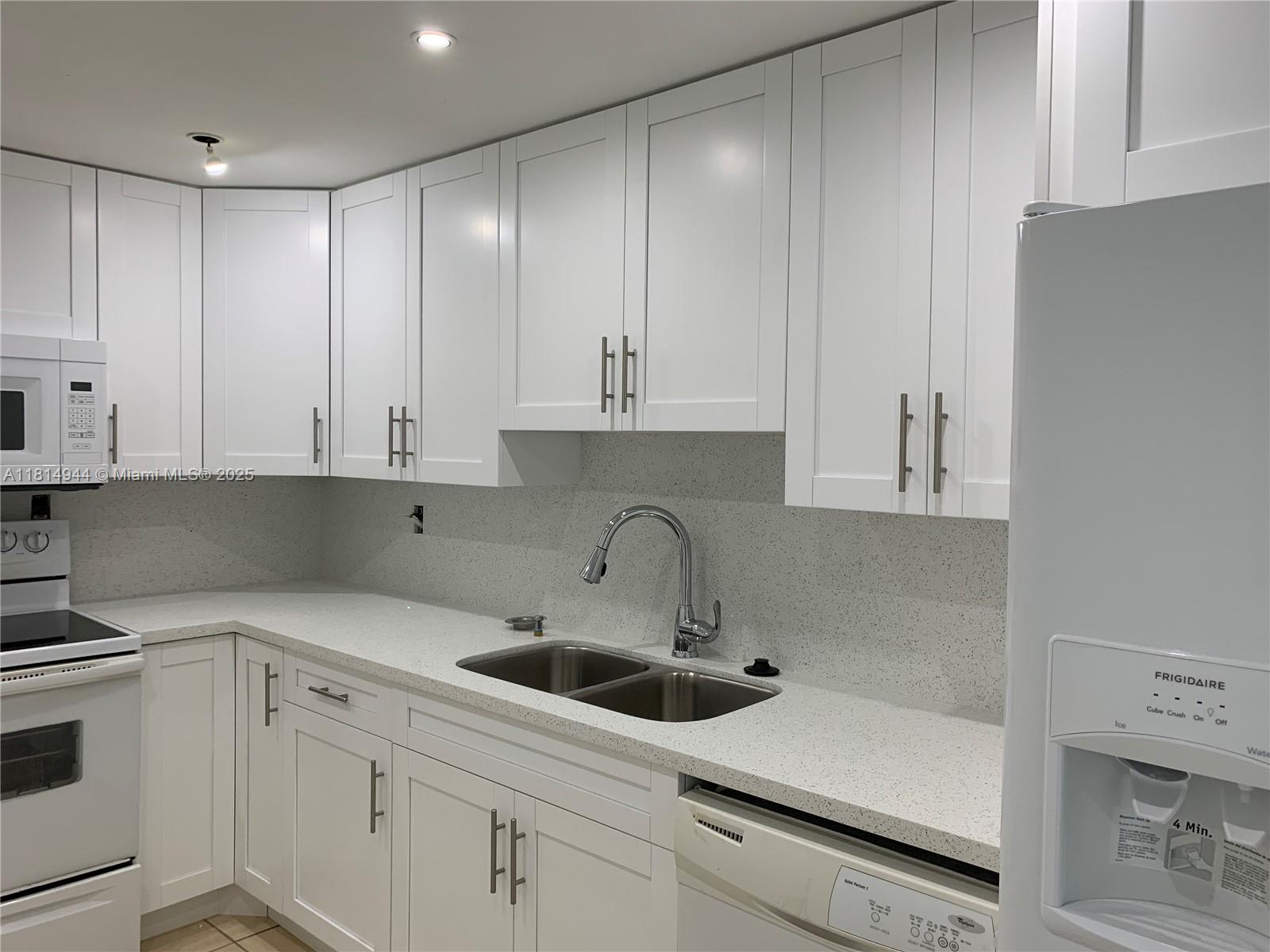 2333 Brickell Ave #615, Miami FL 33129