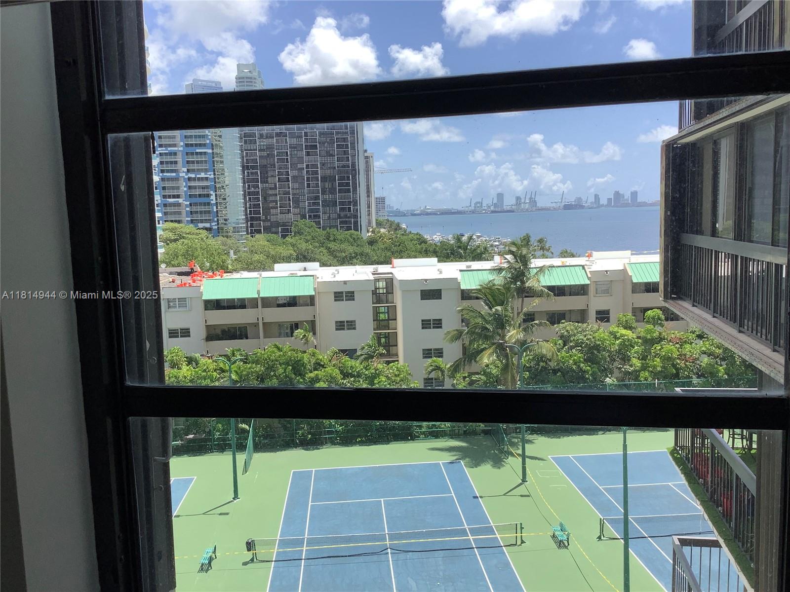 2333 Brickell Ave #615, Miami FL 33129