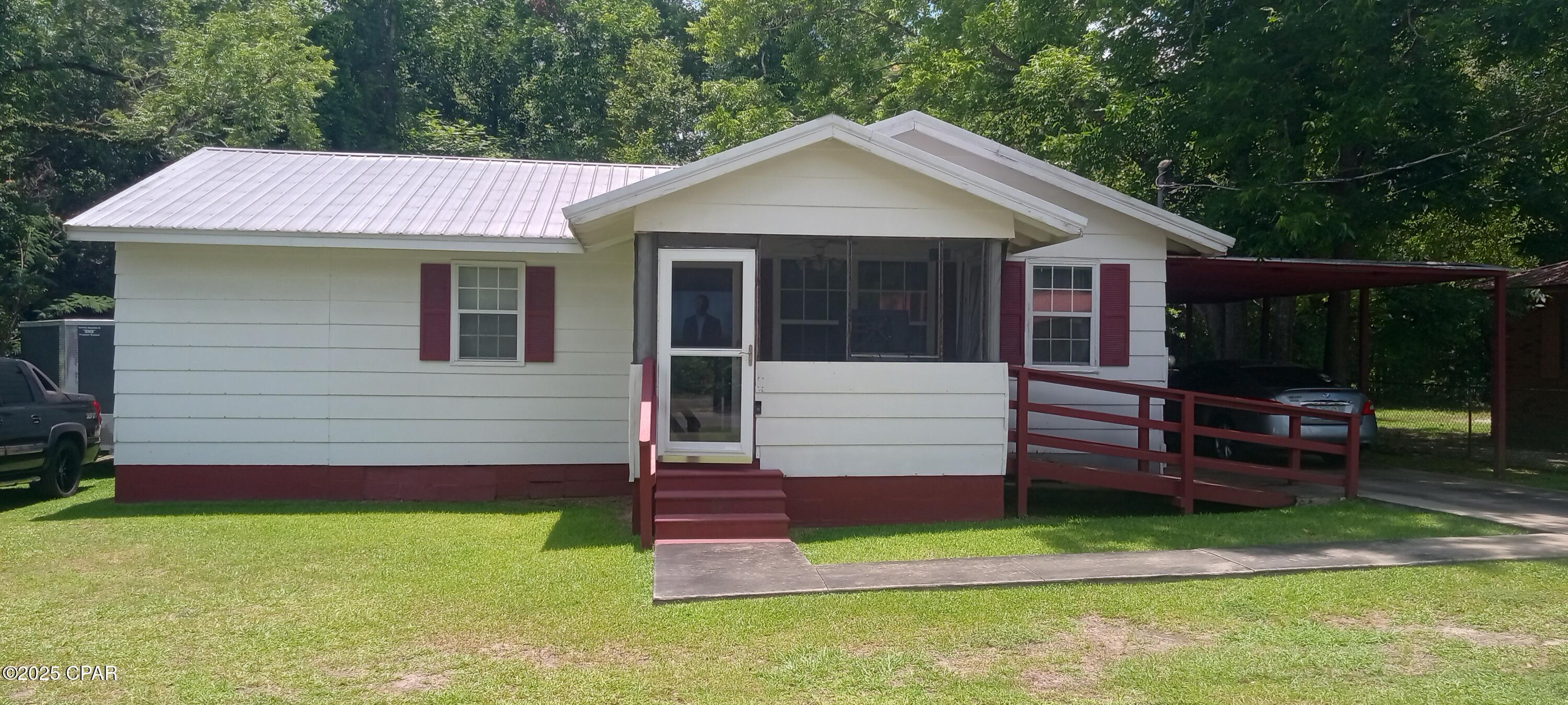 893 8th Avenue, Graceville, Florida image 1