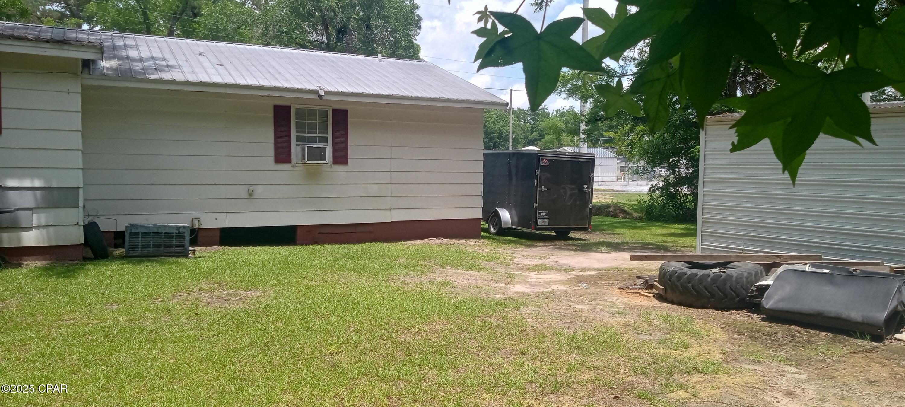 893 8th Avenue, Graceville, Florida image 4