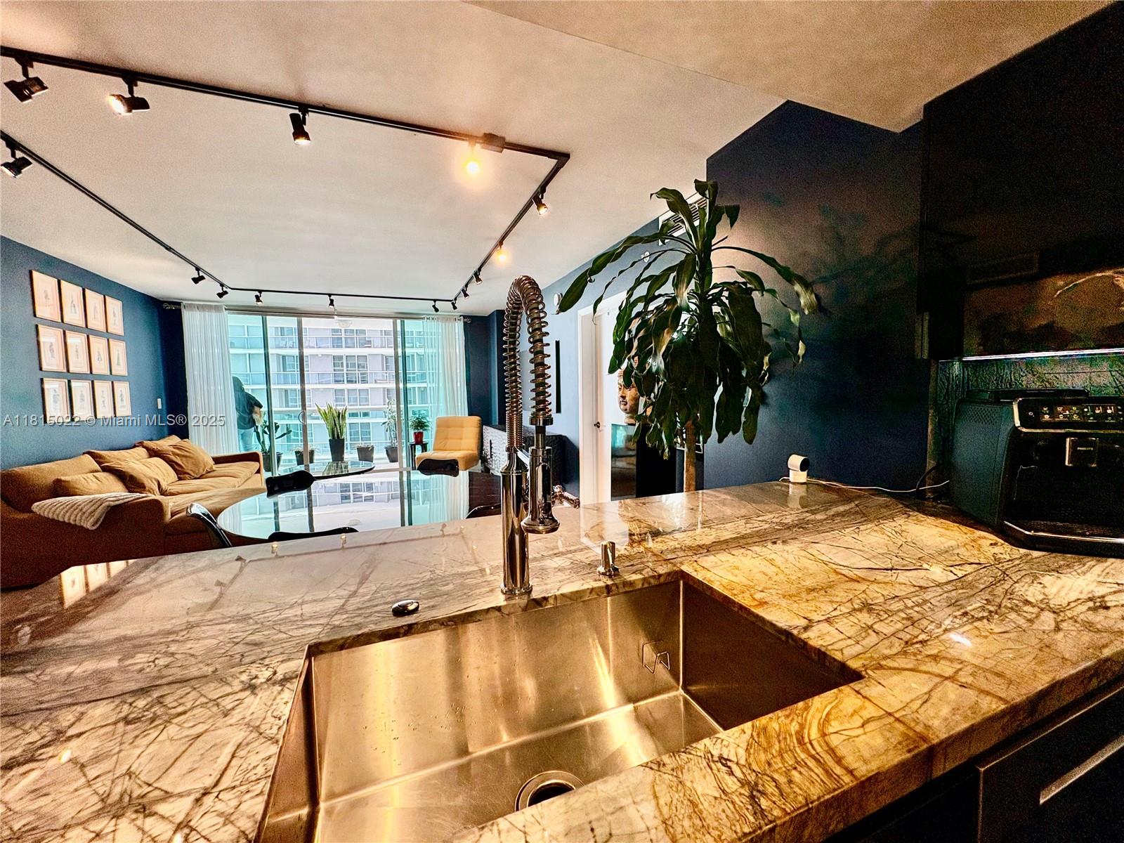 1800 N Bayshore Dr #3512, Miami FL 33132
