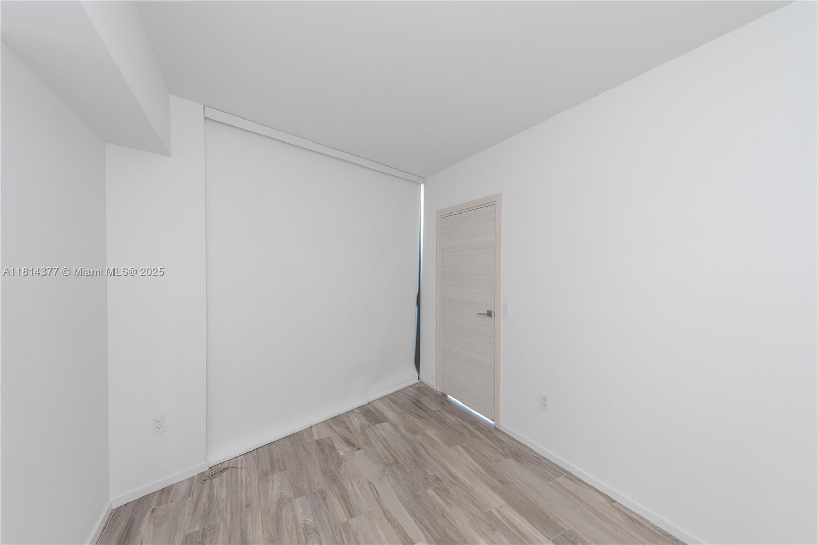 801 S Miami Ave #1602, Miami FL 33130