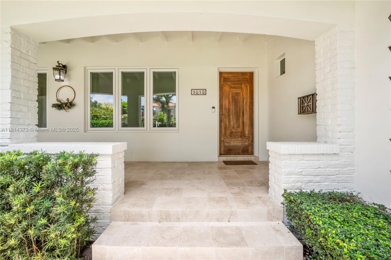 1015 Catalonia Ave, Coral Gables FL 33134