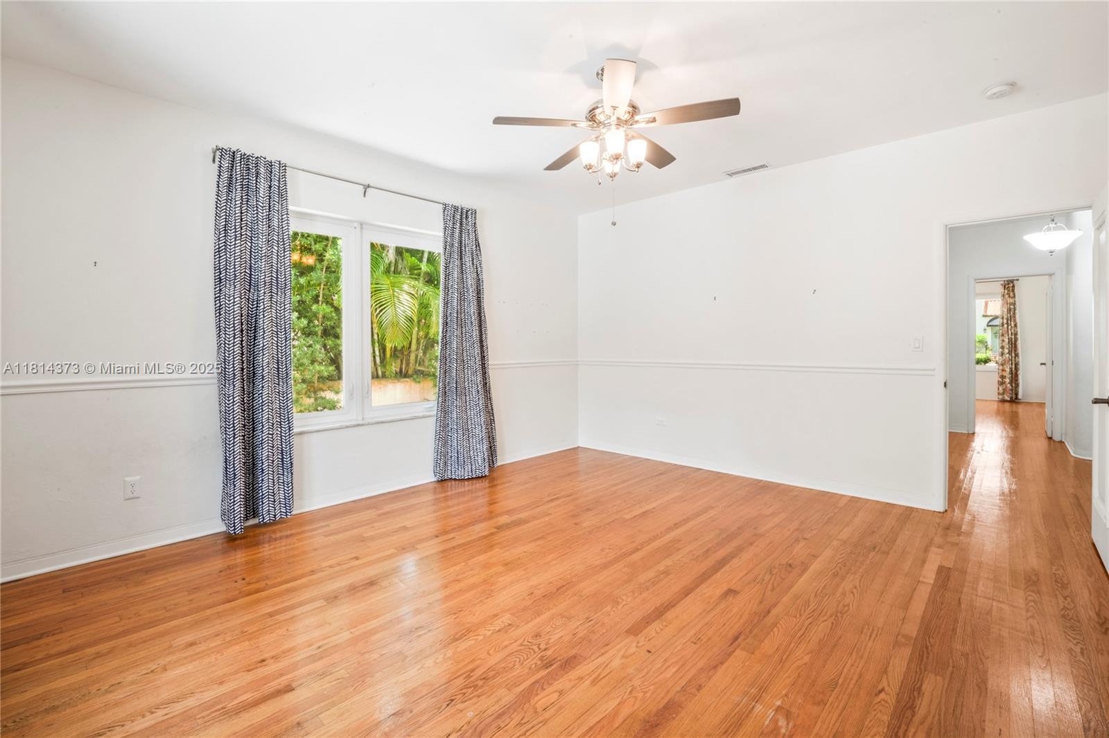 1015 Catalonia Ave, Coral Gables FL 33134