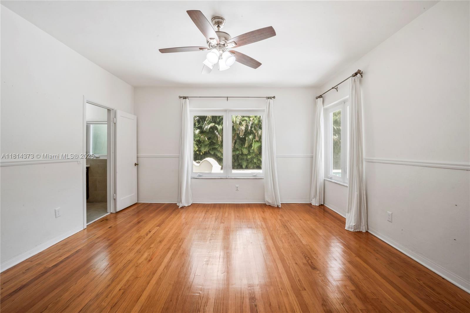 1015 Catalonia Ave, Coral Gables FL 33134