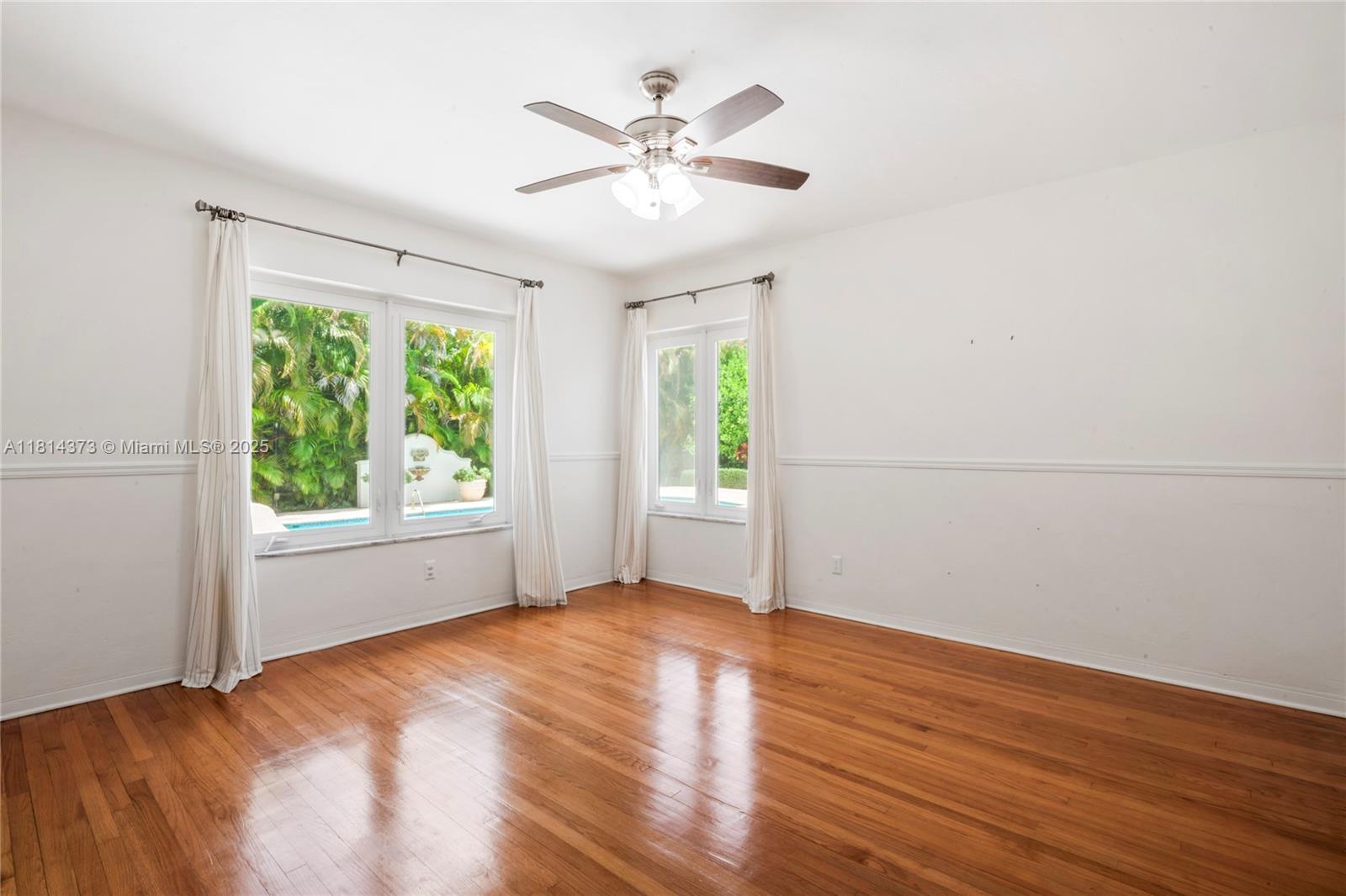 1015 Catalonia Ave, Coral Gables FL 33134
