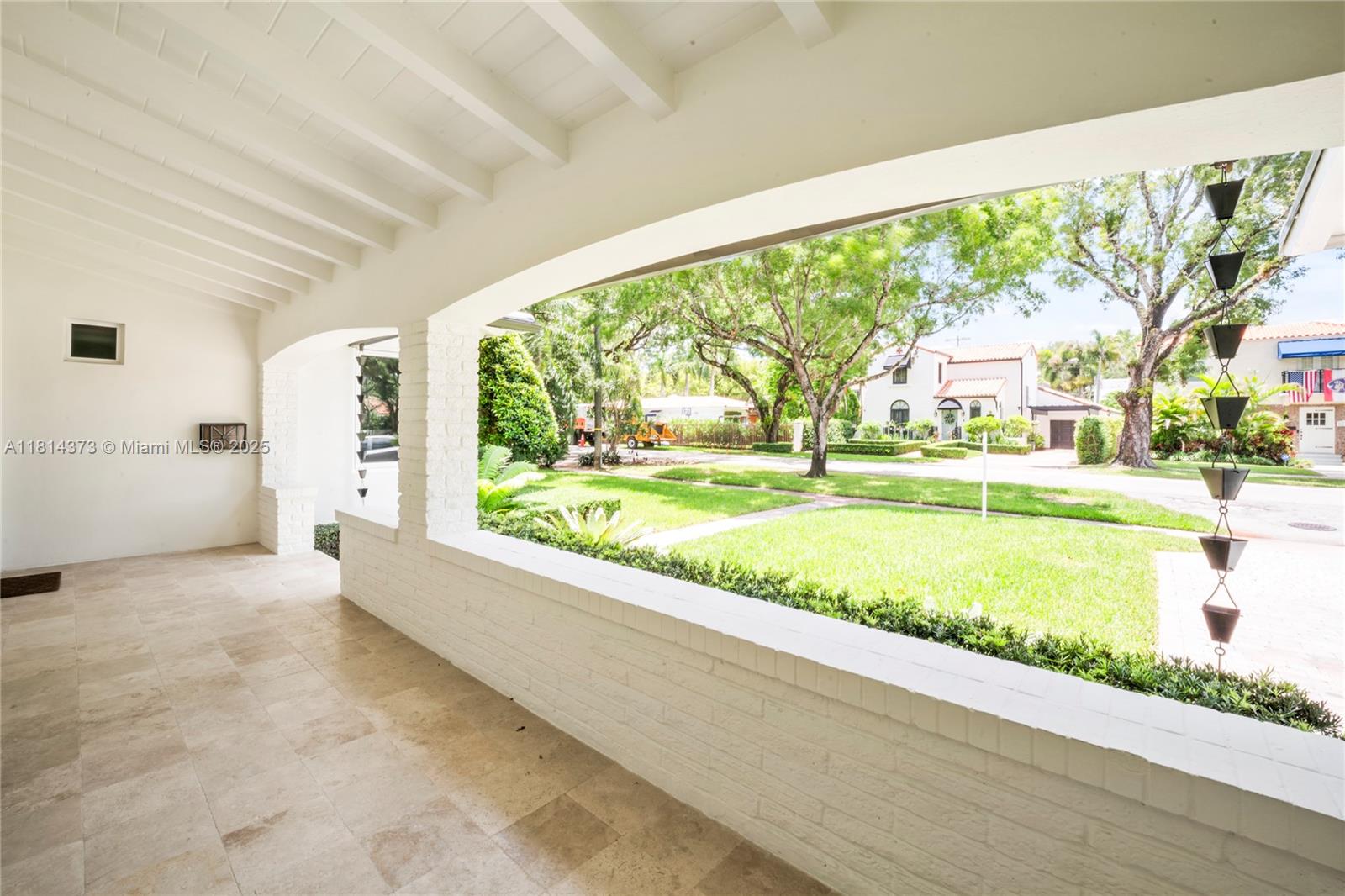 1015 Catalonia Ave, Coral Gables FL 33134