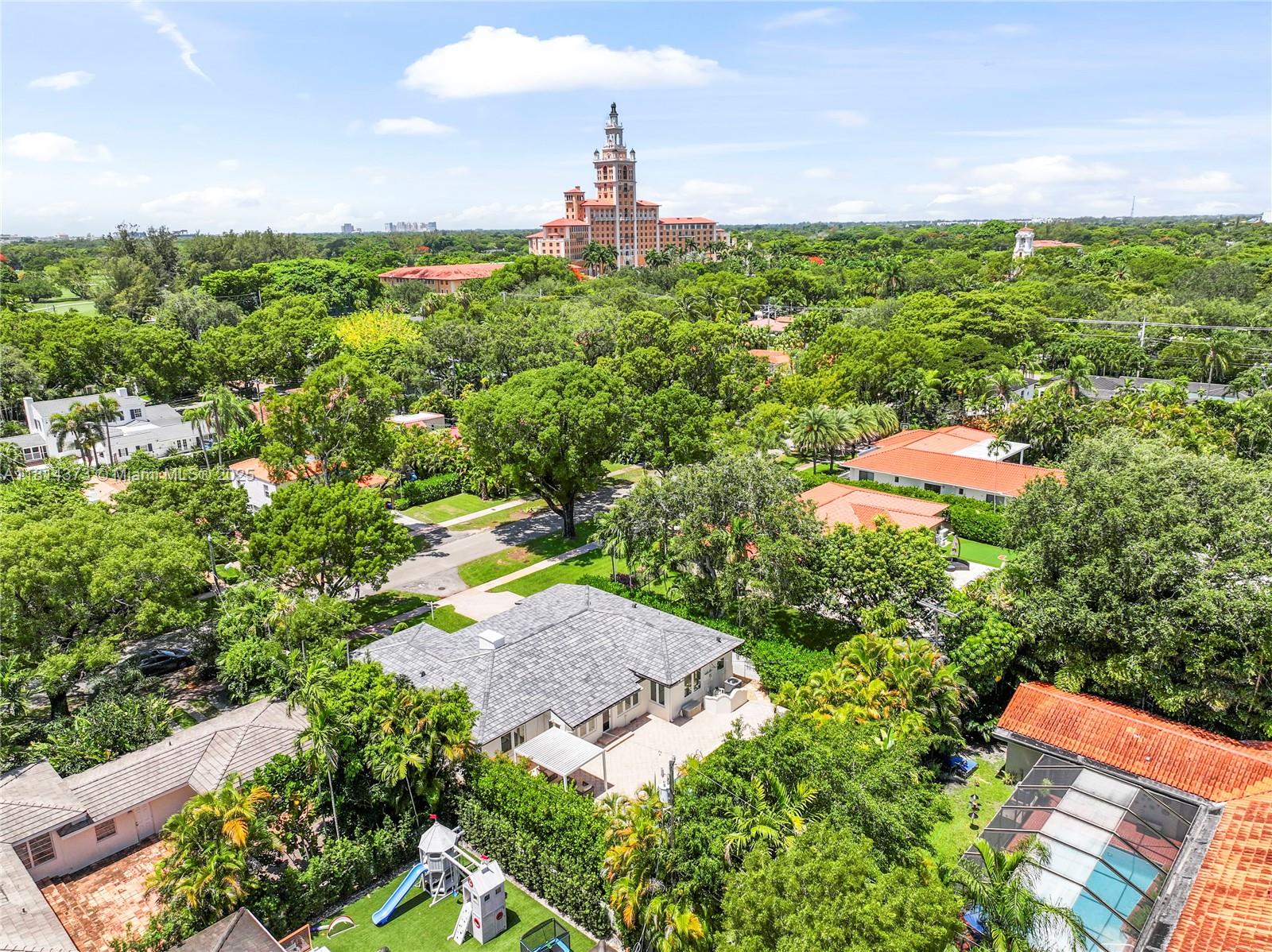 1015 Catalonia Ave, Coral Gables FL 33134