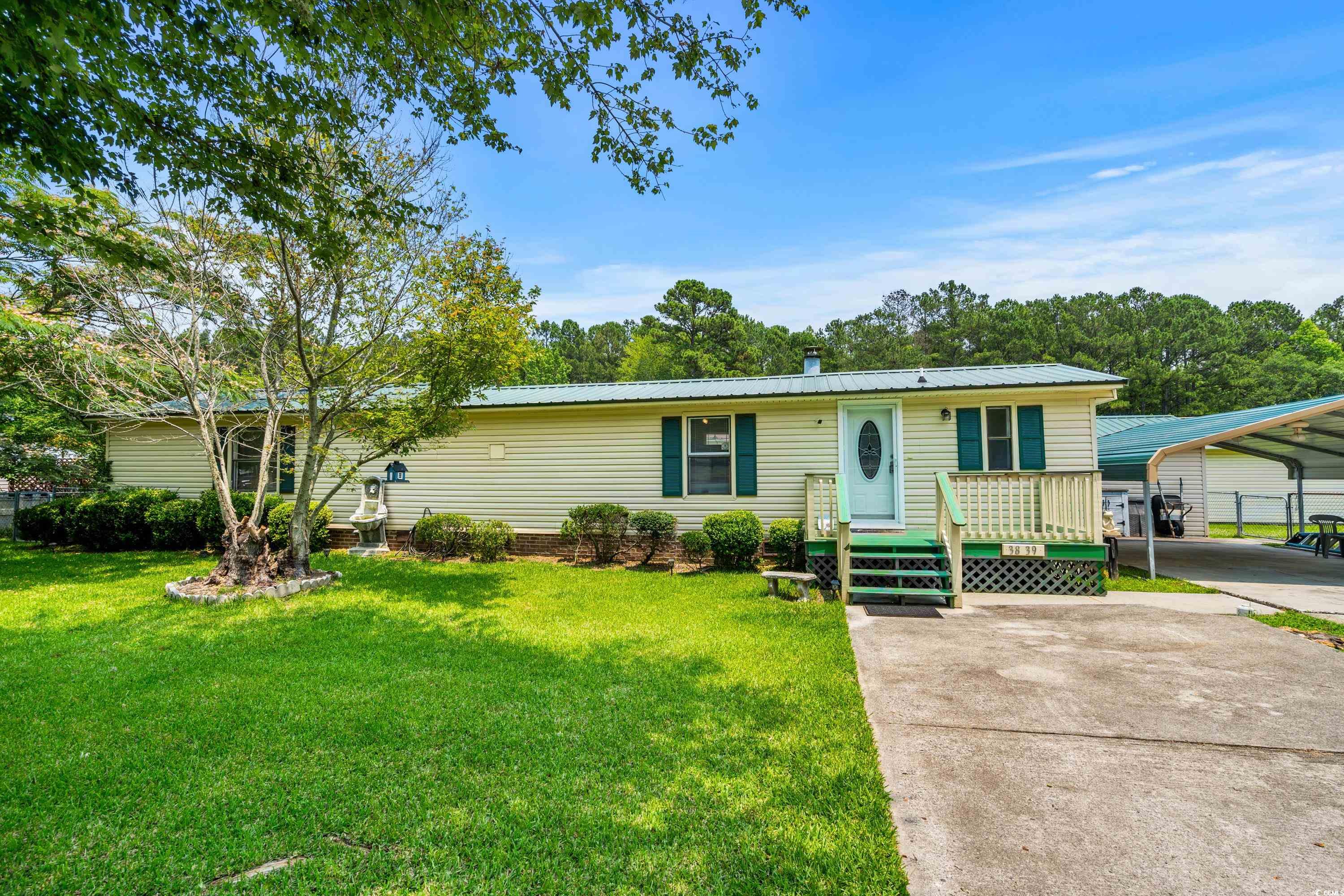 3839 Woodridge Circle Little River, SC 29566