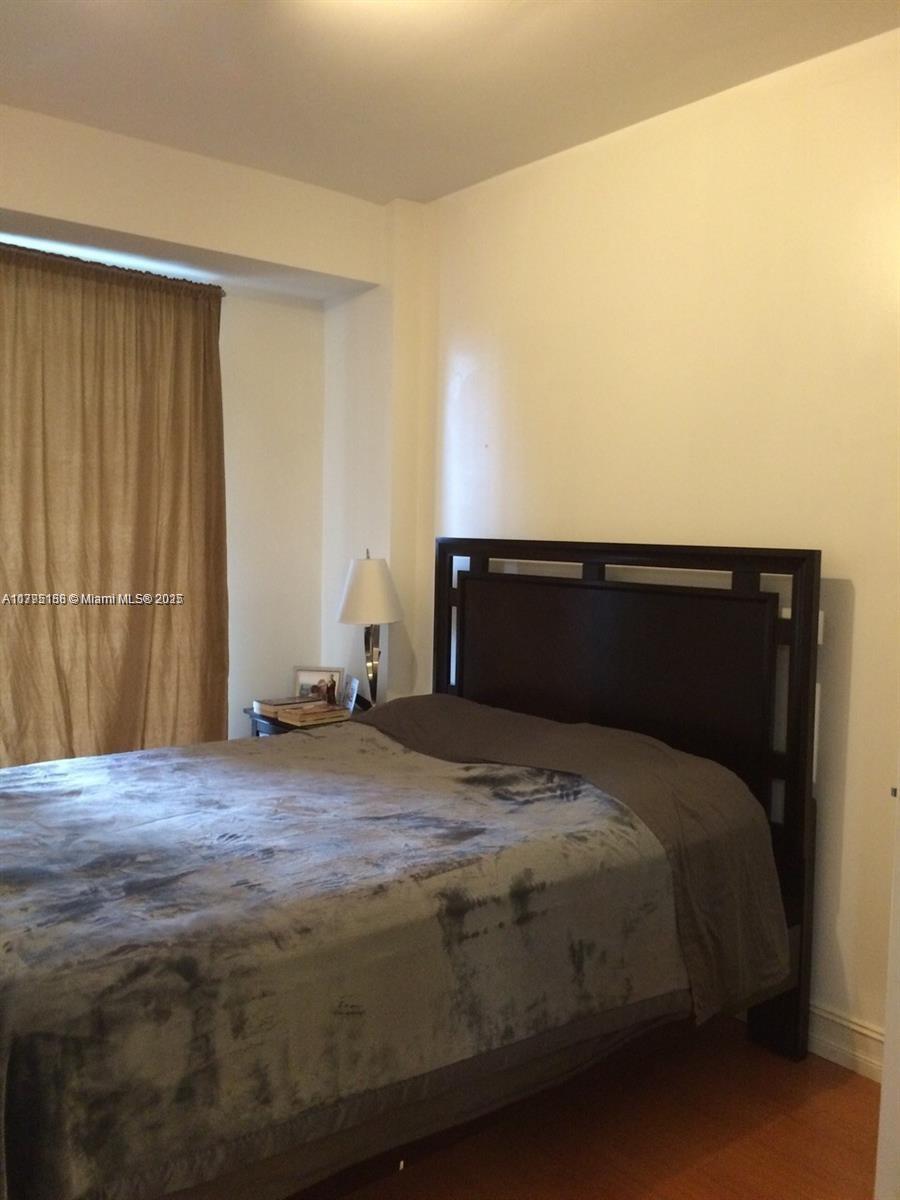 19900 E Country Club Dr #718, Aventura FL 33180