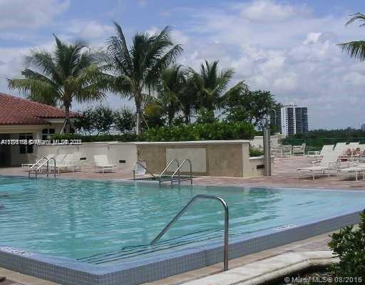 19900 E Country Club Dr #718, Aventura FL 33180
