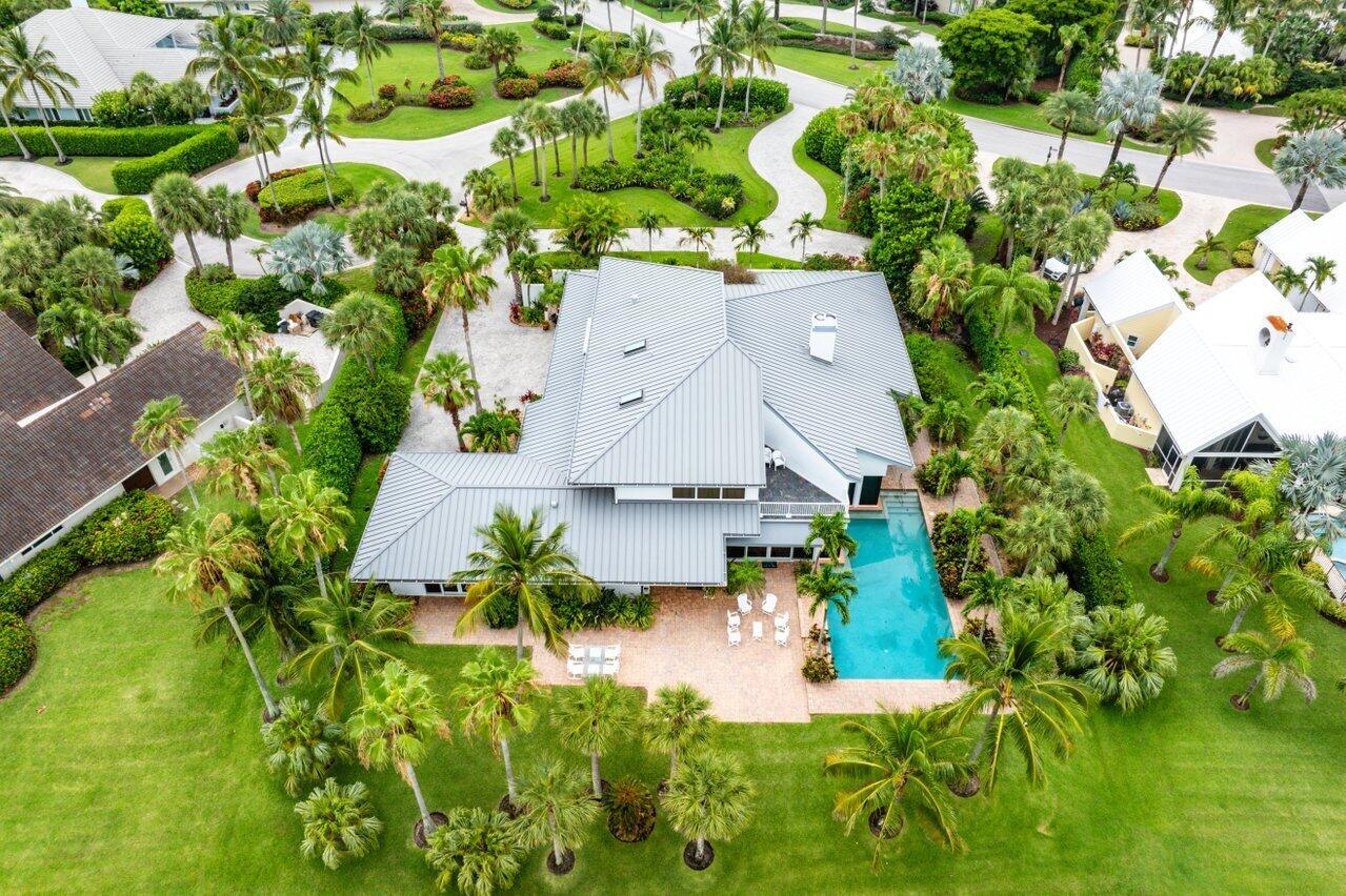 Homes for sale in Stuart, FL | 2150 Se Golfview Lane, Stuart, FL 34996 | MLS# R11096321