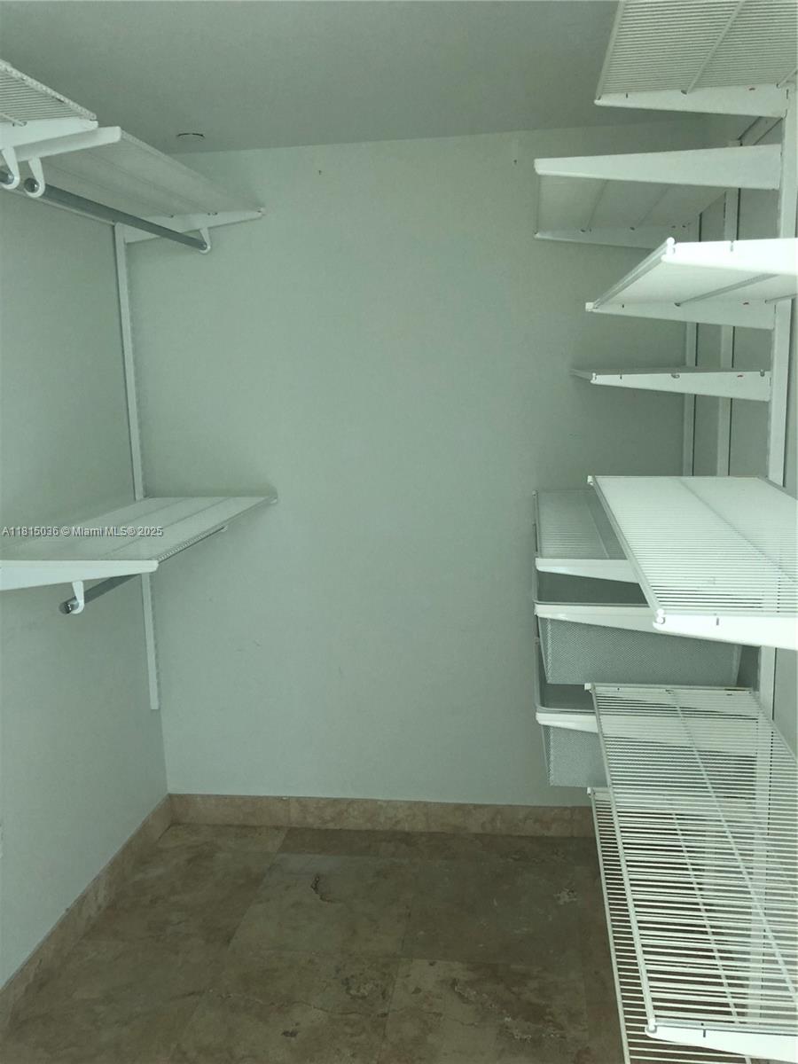 2101 Brickell Ave #1607, Miami FL 33129