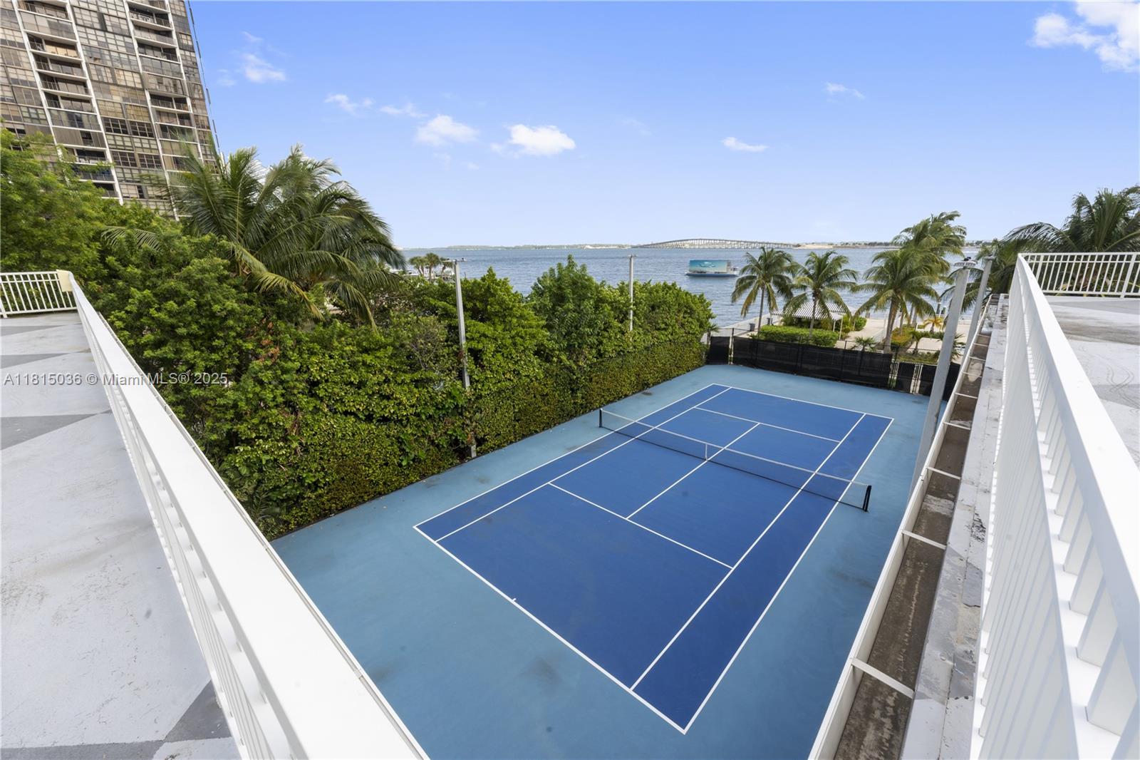2101 Brickell Ave #1607, Miami FL 33129
