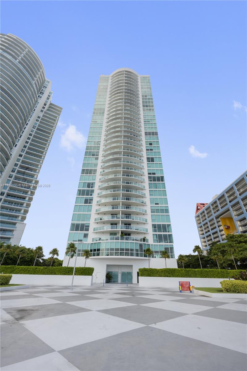 2101 Brickell Ave #1607, Miami FL 33129