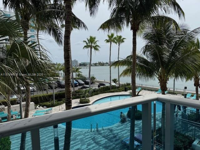 7501 E Treasure Dr #2G, North Bay Village, Florida image 9