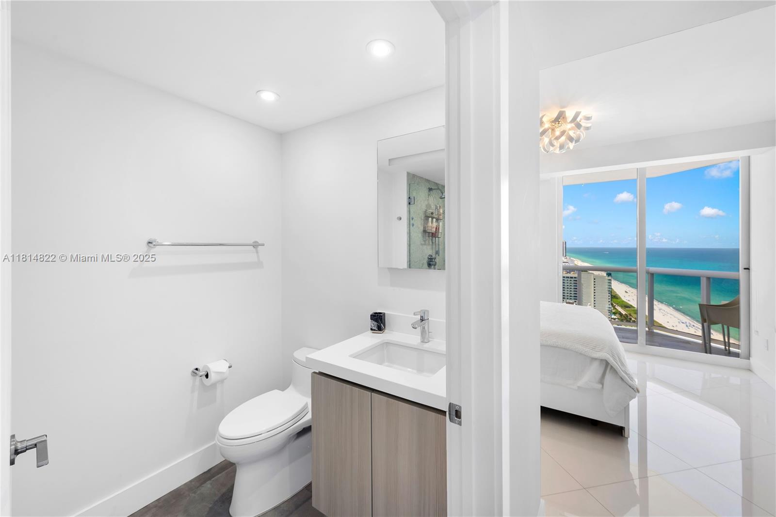 4779 Collins Ave #3801, Miami Beach FL 33140