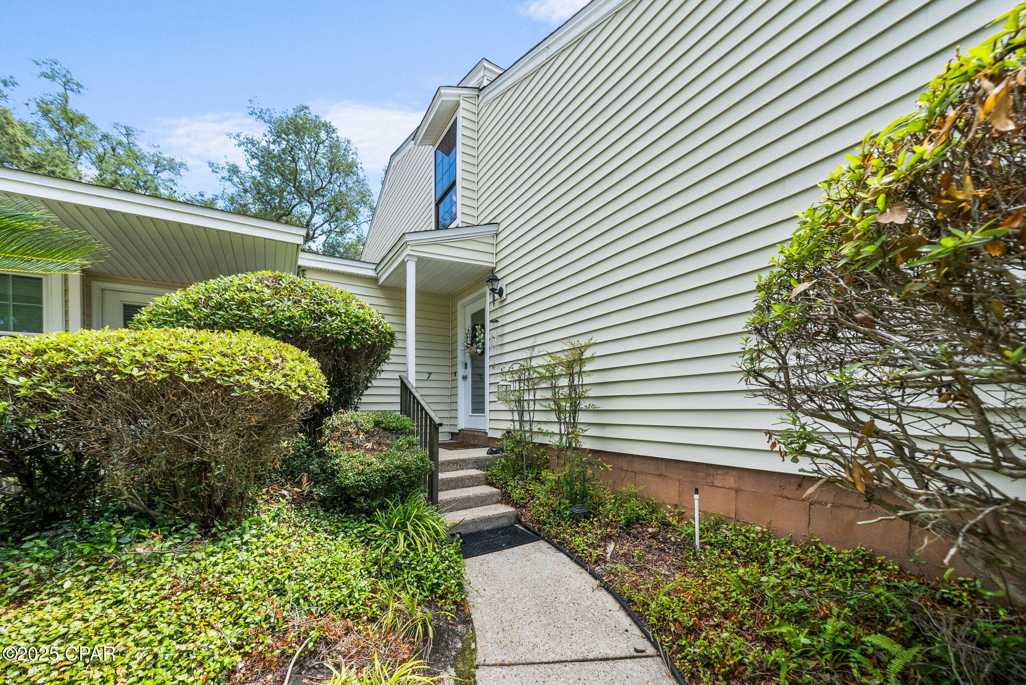 Image 3 For 2026 Baker Court 7