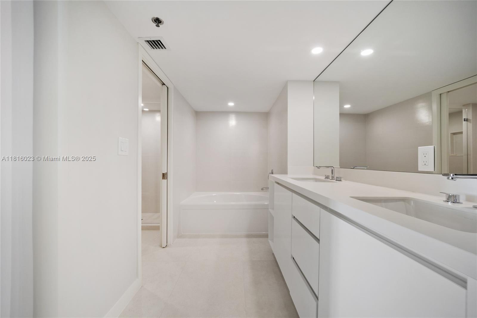 251 Crandon Blvd #1037, Key Biscayne FL 33149