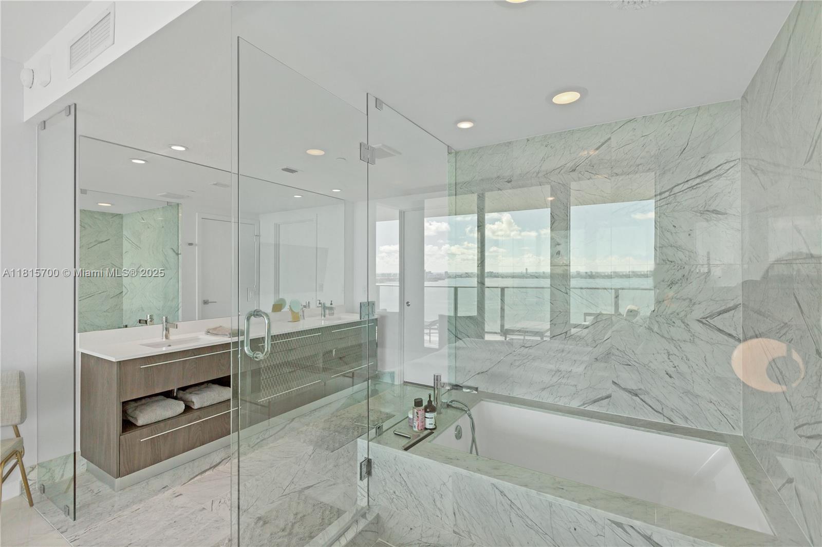 3131 NE 7th Ave #2903, Miami FL 33137