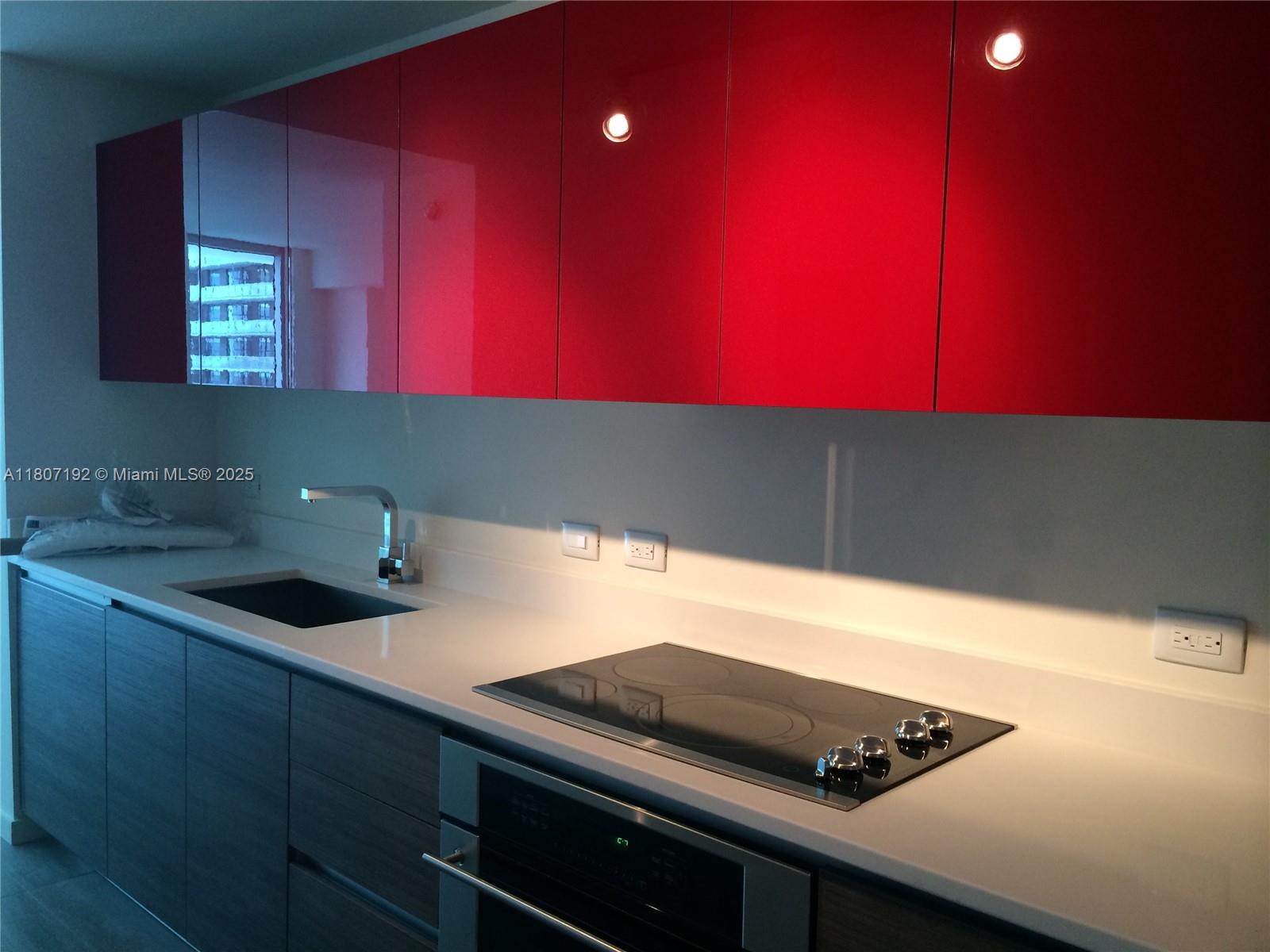 1100 S MIAMI AV #2306, Miami FL 33130
