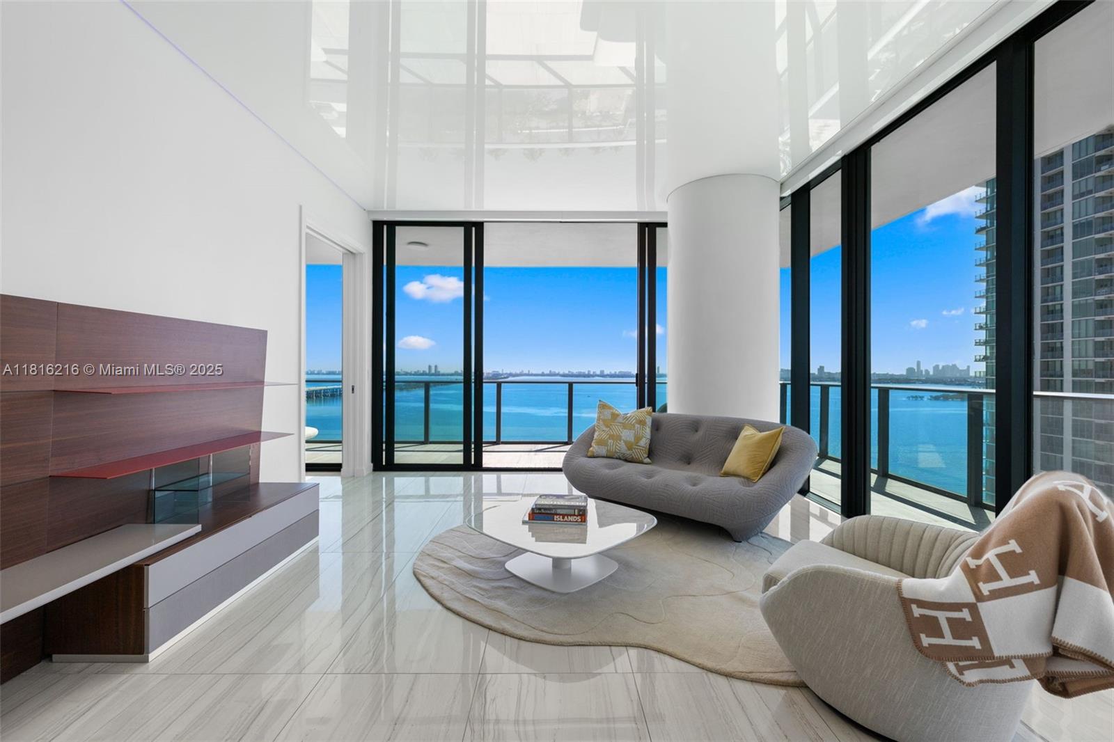 480 NE 31 Street #1801, Miami FL 33137