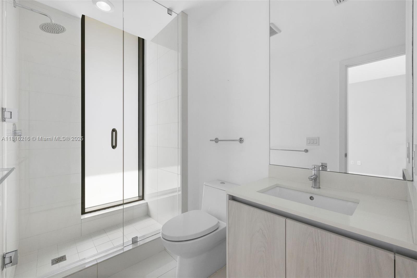 480 NE 31 Street #1801, Miami FL 33137