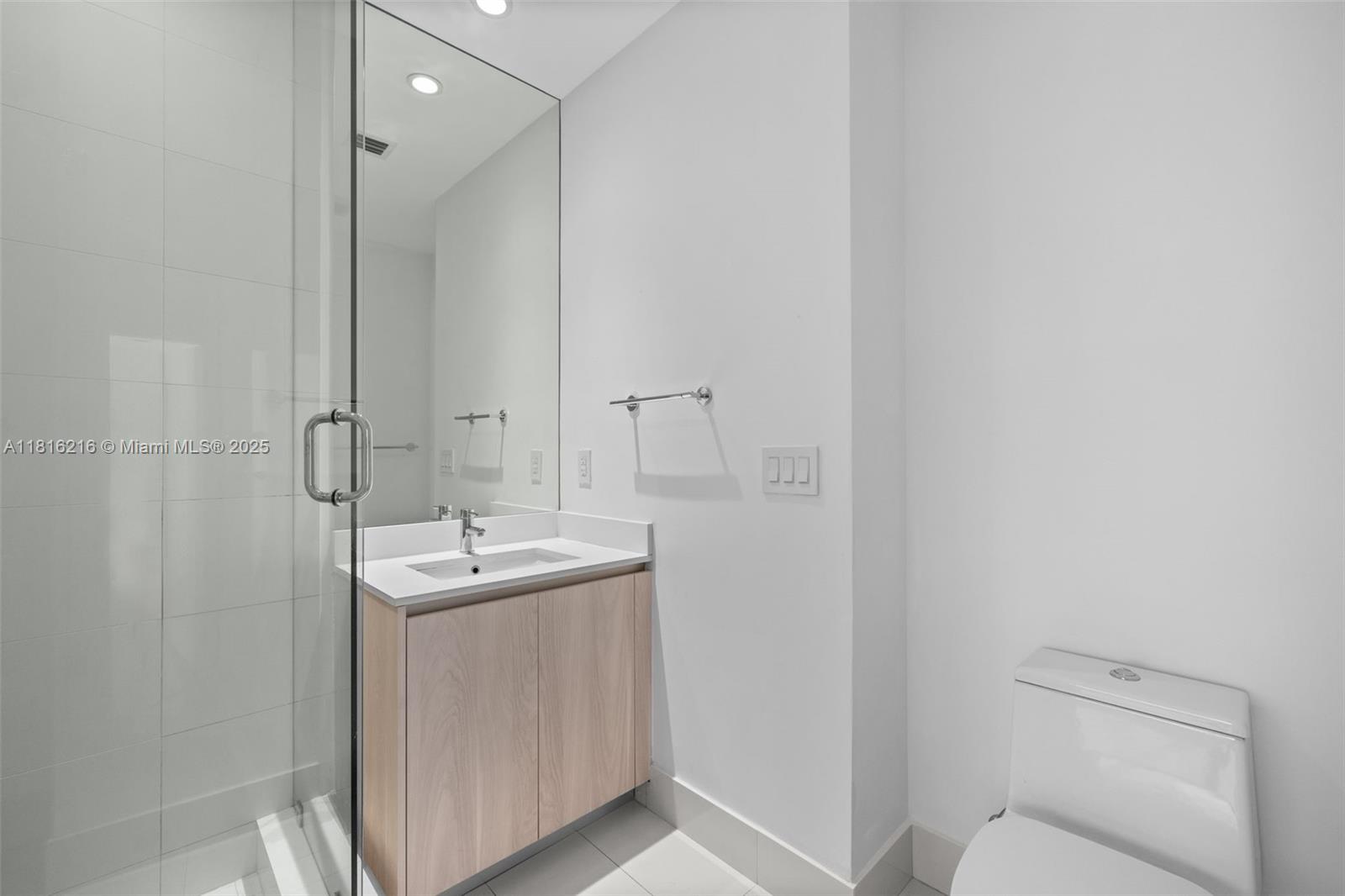 480 NE 31 Street #1801, Miami FL 33137