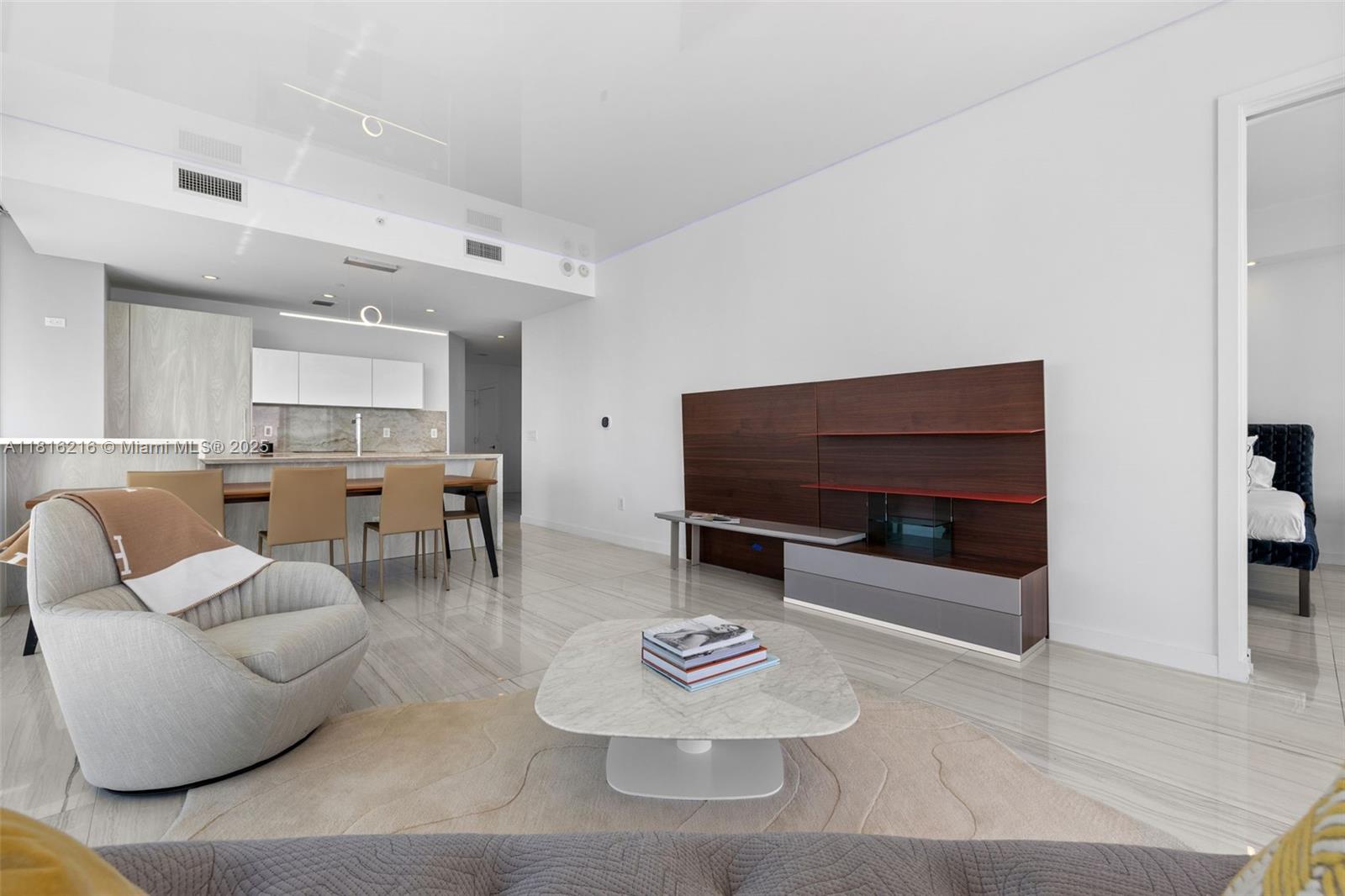 480 NE 31 Street #1801, Miami FL 33137