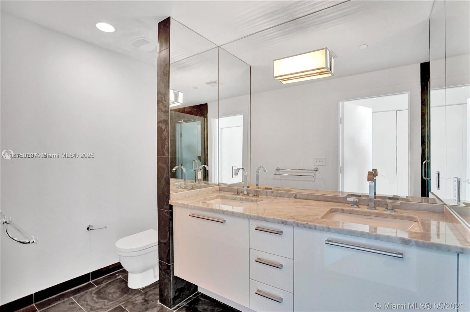 900 Biscayne Blvd #1905, Miami FL 33132