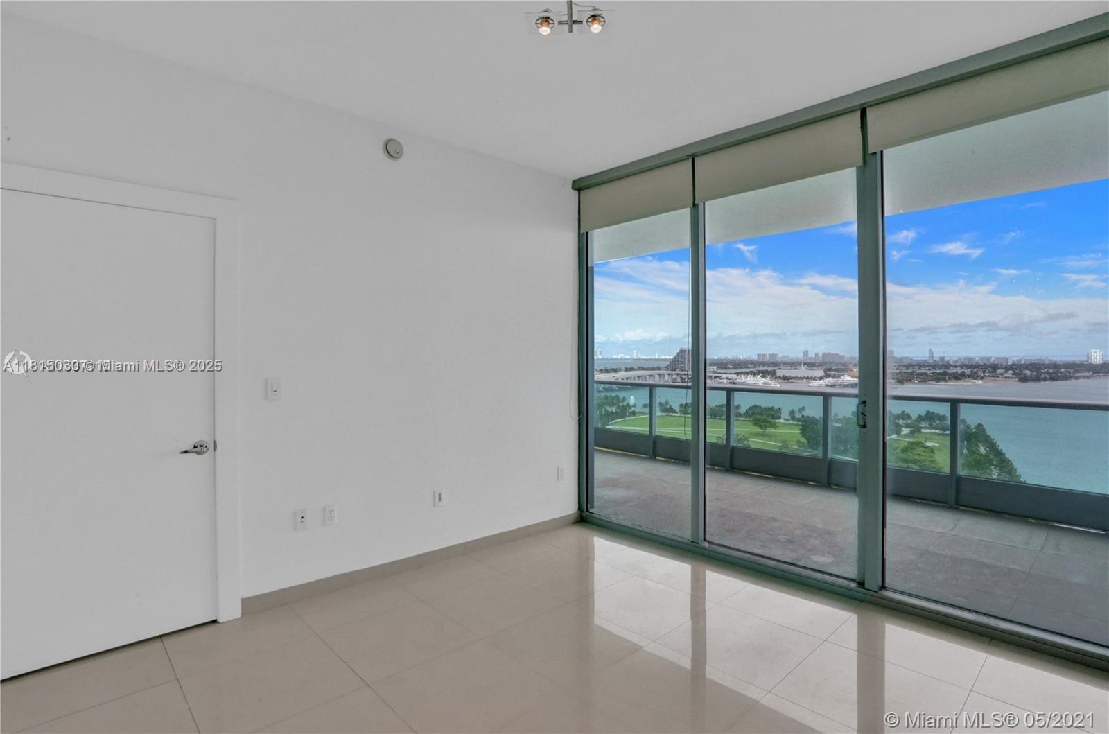 900 Biscayne Blvd #1905, Miami FL 33132