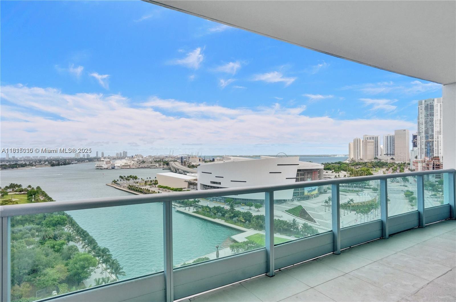 900 Biscayne Blvd #1905, Miami FL 33132