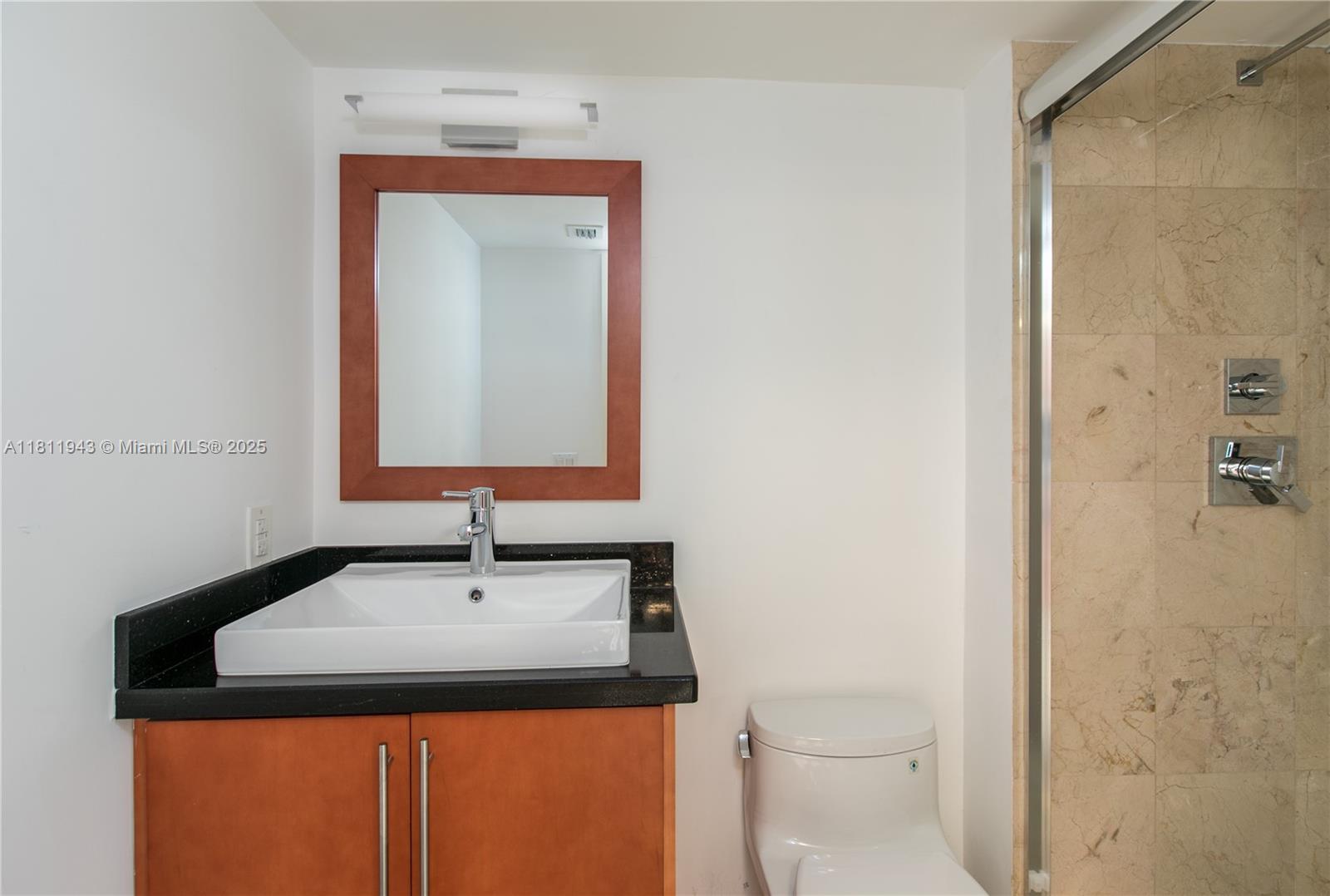 400 S Pointe Dr #606, Miami Beach FL 33139